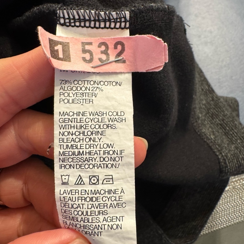 Van Heusen dark heathered gray quarter zip pullover sweater, low collar, L. - Picture 7 of 9